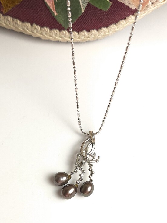 Jewelry - 18K White Gold Plated Genuine Brown Pearl & Crystal Pendant Necklace Marked 750